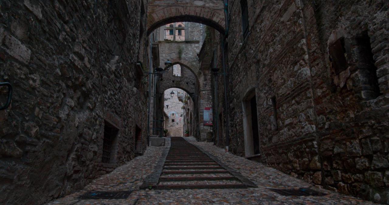 Asso Residence Narni Bagian luar foto